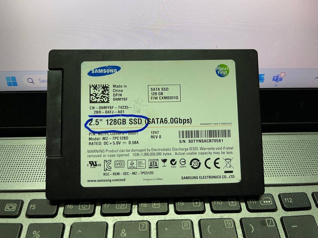 SAMSUNG SSD 2.5inch 128GB